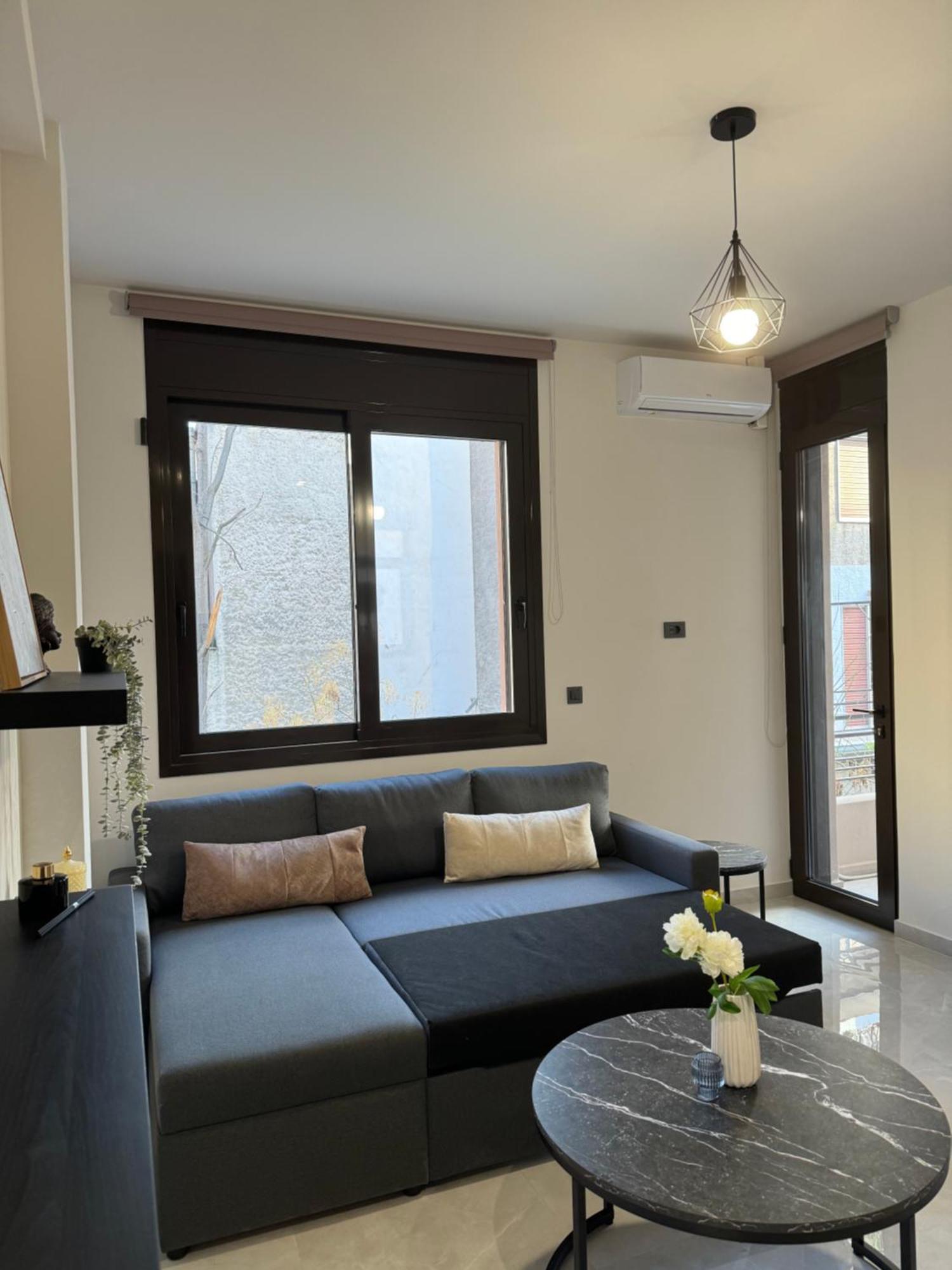 Spacious Apartment Near Monastiraki By Kozy Koala Athen Eksteriør bilde