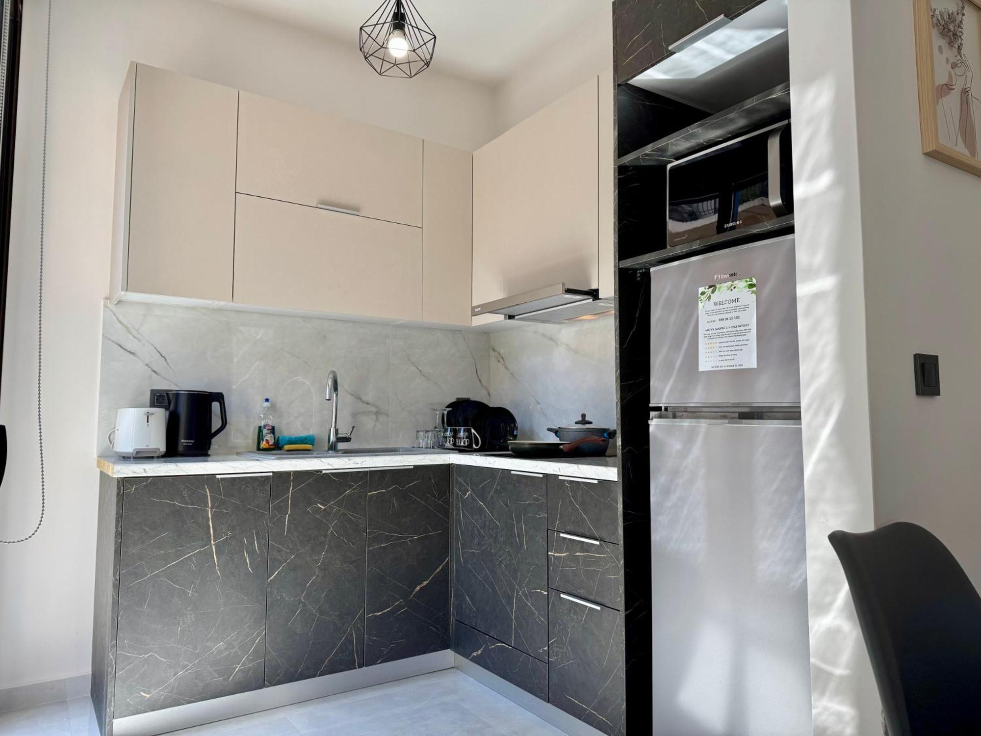 Spacious Apartment Near Monastiraki By Kozy Koala Athen Eksteriør bilde